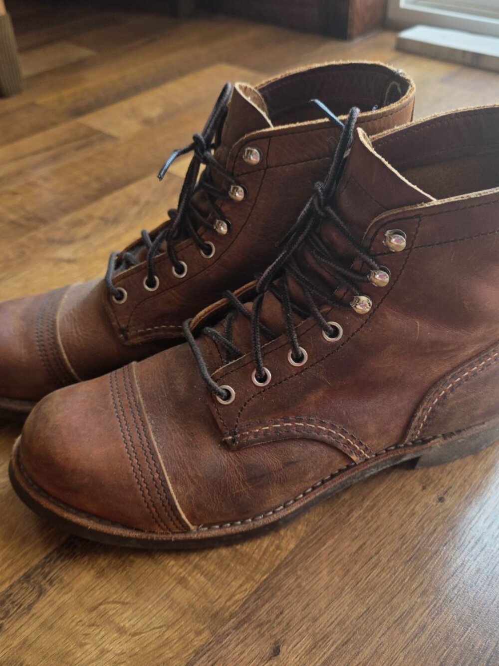 Red Wing Boots #8085 - Picture 3 of 10